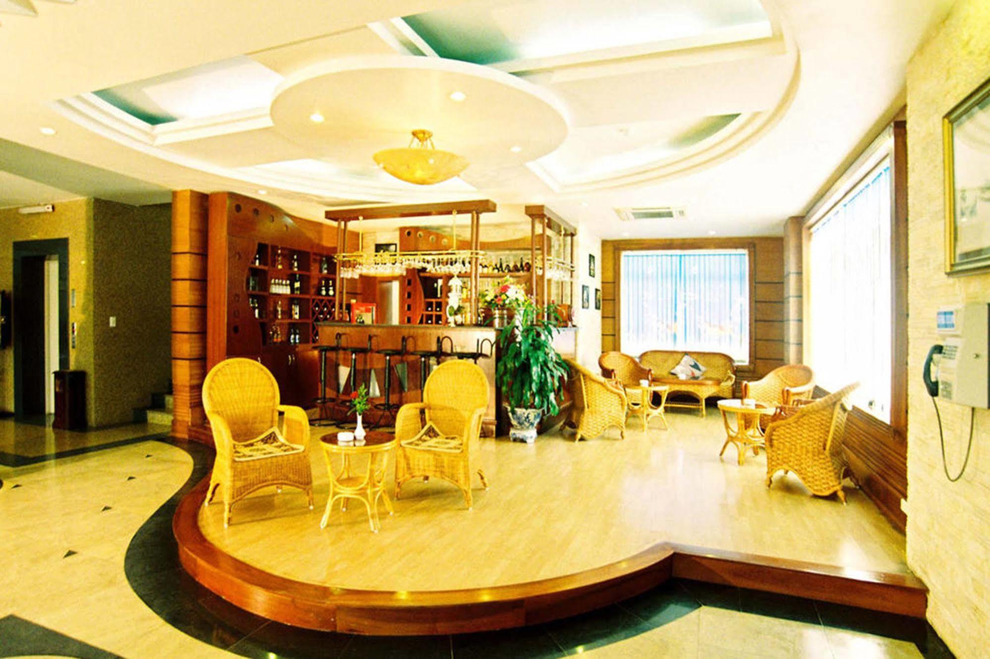 Camela Hotel & Resort Хайфонг Екстериор снимка